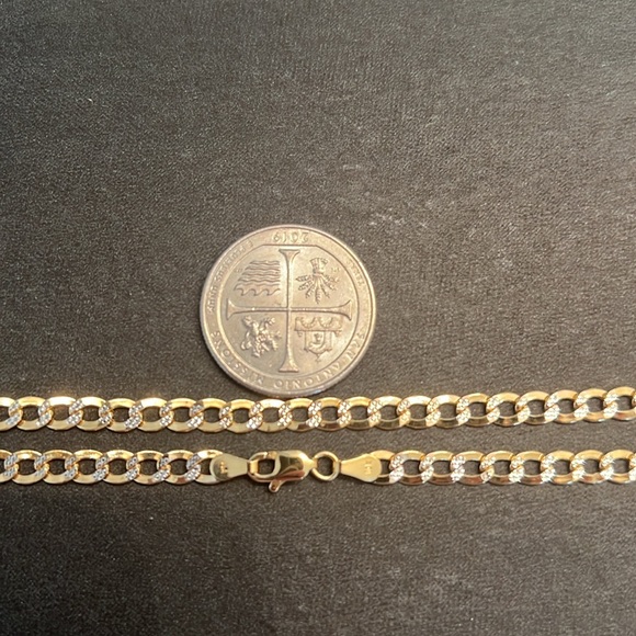 20” BNWOT 10k yellow gold chain - Picture 3 of 3